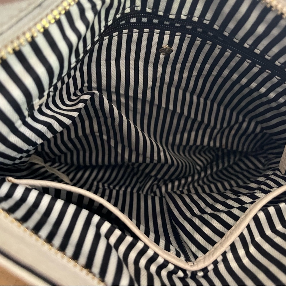 Kate Spade purse - Picture 5 of 6